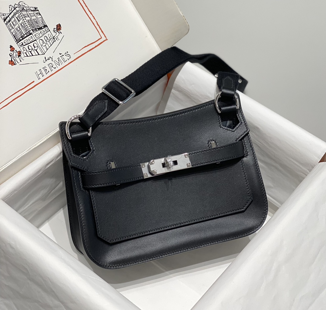 Hermes Jypsiere Mini Shoulder Bag In Black Swift Leather